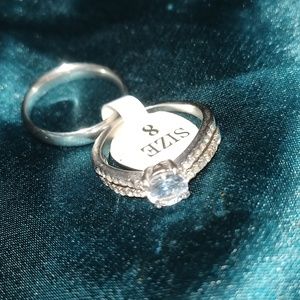 NEW SILVER WEDDING RING SET